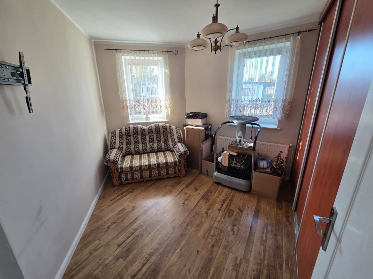 Dom 5 pokojowe na Sprzedaż