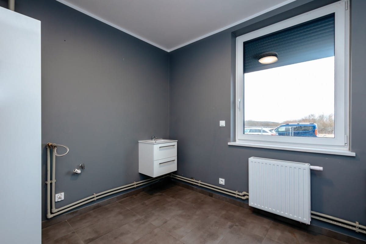 Dom 4 pokojowe na Sprzedaż