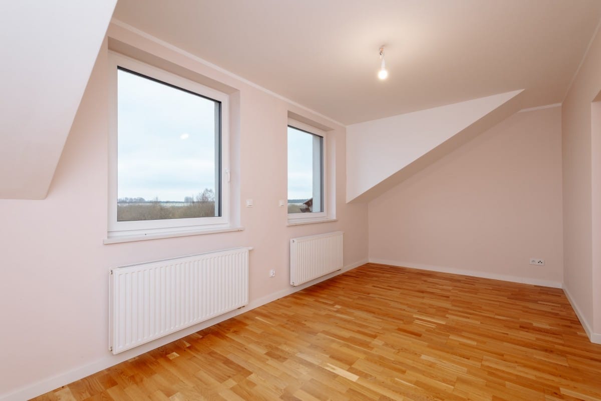 Dom 4 pokojowe na Sprzedaż