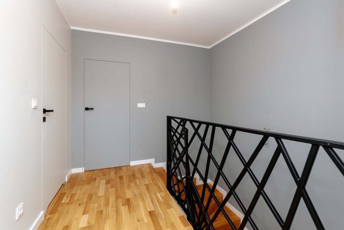 Dom 4 pokojowe na Sprzedaż