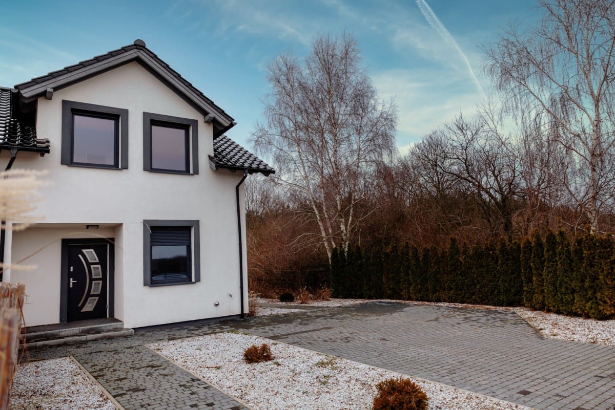 Dom 4 pokojowe na Sprzedaż