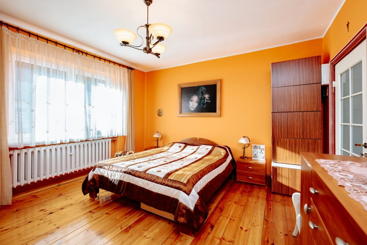 Dom 4 pokojowe na Sprzedaż