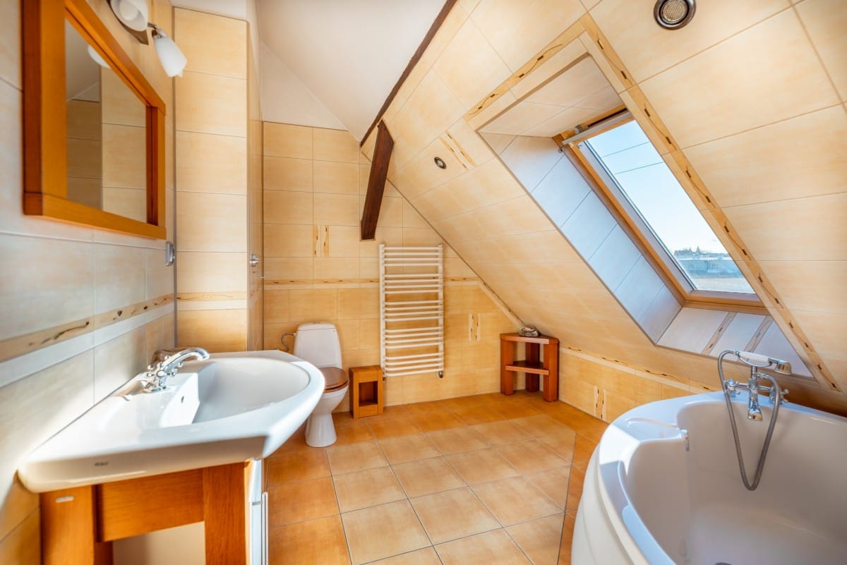 Dom 4 pokojowe na Sprzedaż