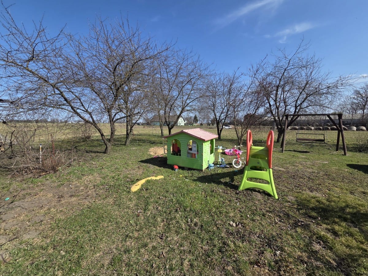 Dom 6 pokojowe na Sprzedaż