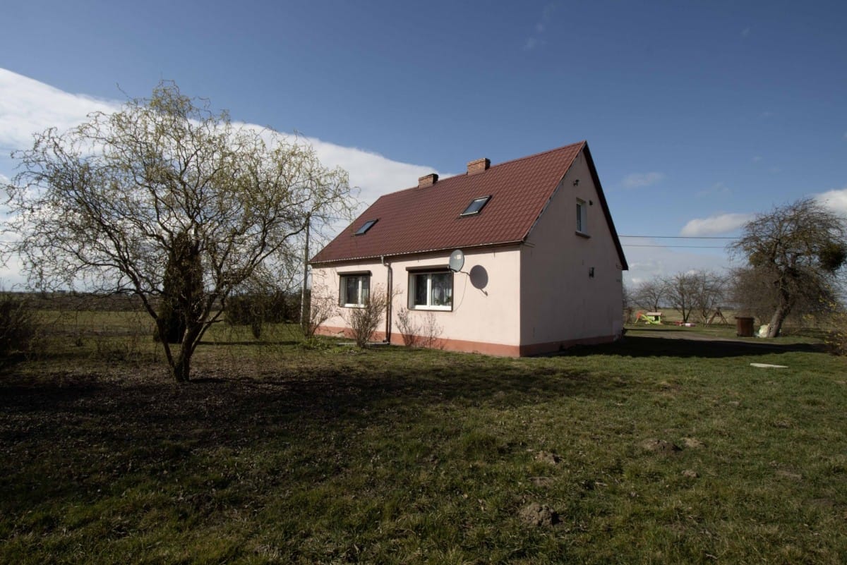 Dom 6 pokojowe na Sprzedaż