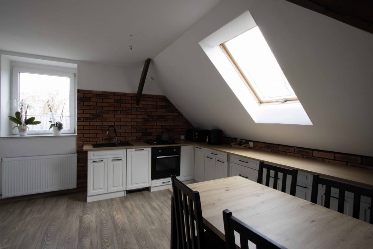 Dom 6 pokojowe na Sprzedaż