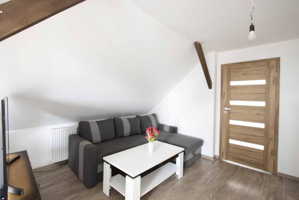 Dom 6 pokojowe na Sprzedaż