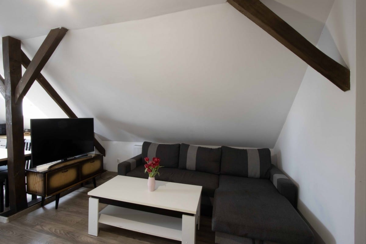 Dom 6 pokojowe na Sprzedaż