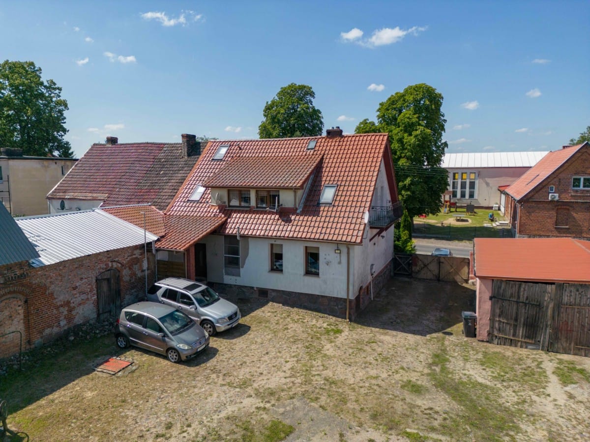 Dom 6 pokojowe na Sprzedaż