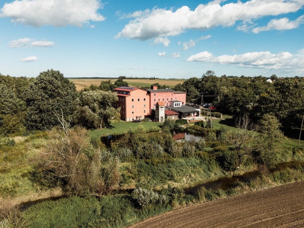 Lokal użytkowy  pokojowe na Sprzedaż
