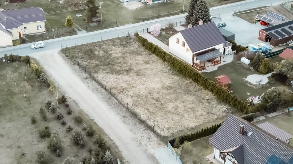 Działka  pokojowe na Sprzedaż