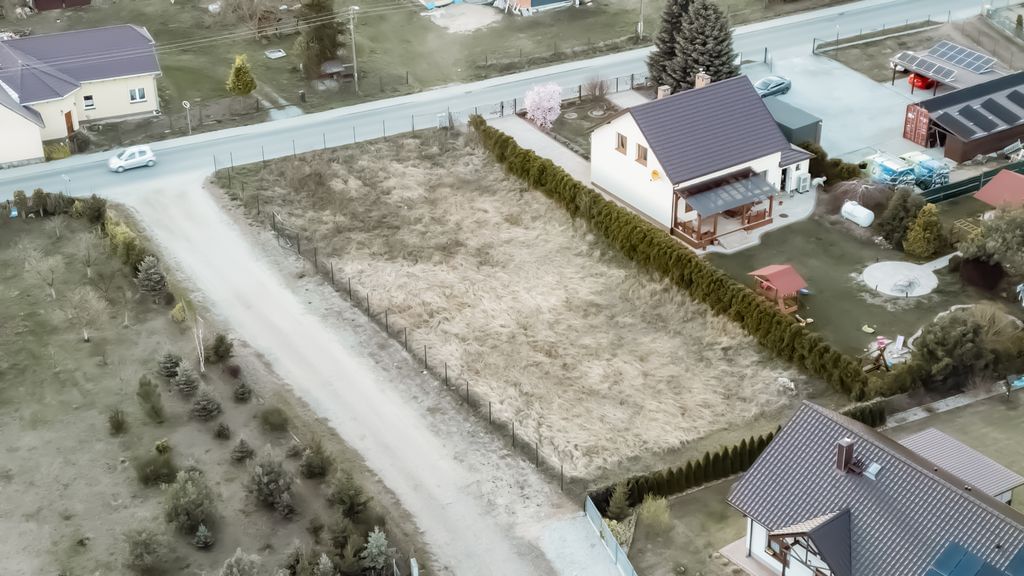 Działka  pokojowe na Sprzedaż