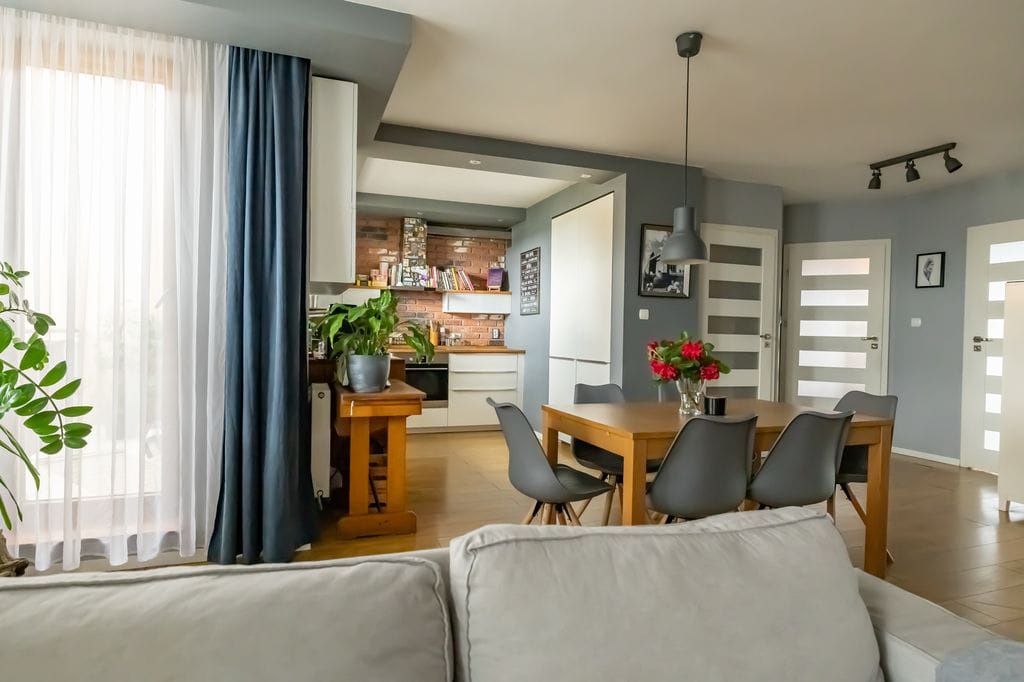 Mieszkanie 3 pokojowe na Sprzedaż