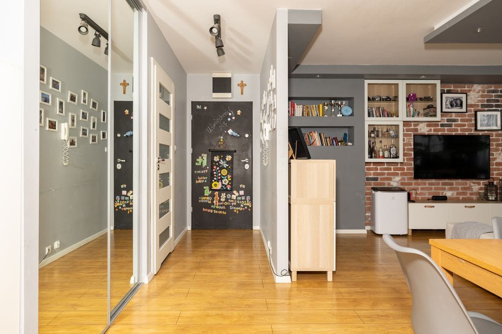 Mieszkanie 3 pokojowe na Sprzedaż