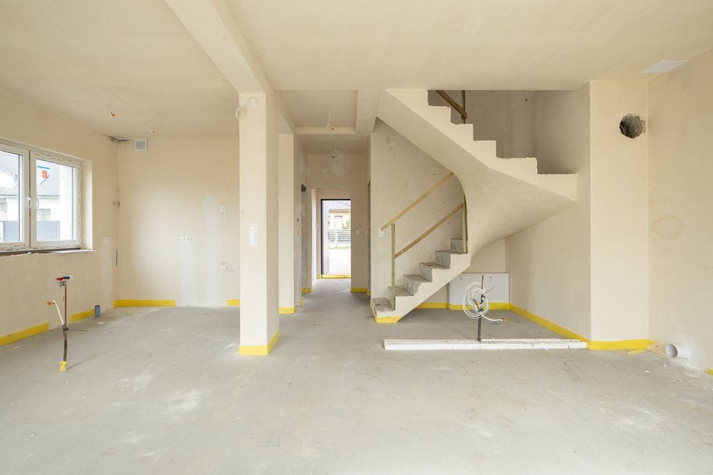 Dom 5 pokojowe na Sprzedaż