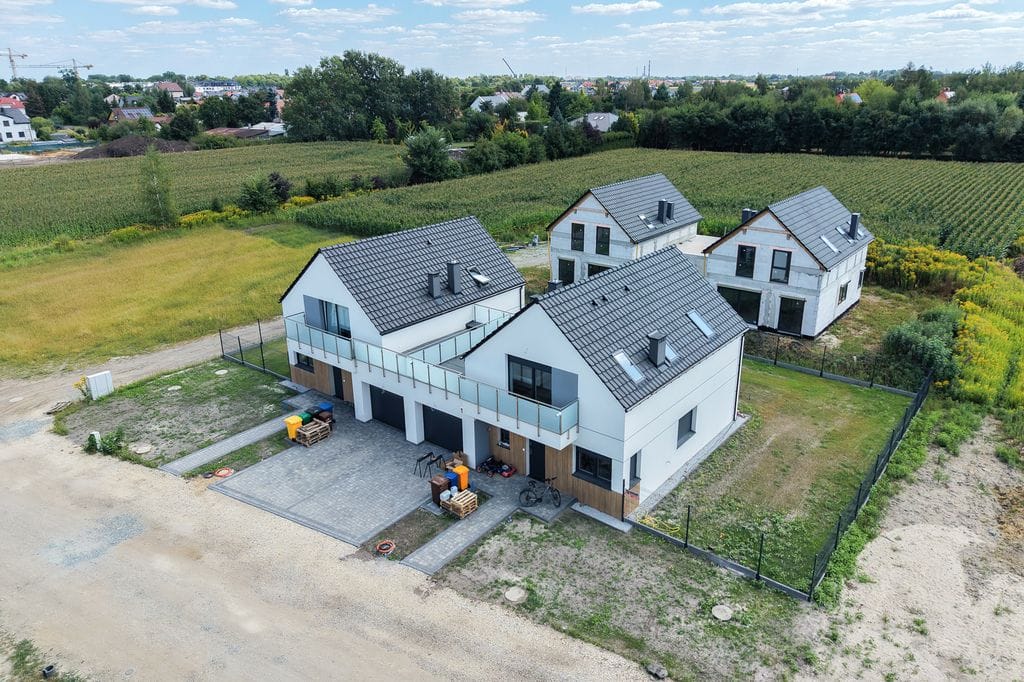 Dom 5 pokojowe na Sprzedaż
