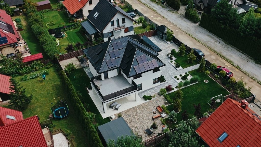 Dom 5 pokojowe na Sprzedaż