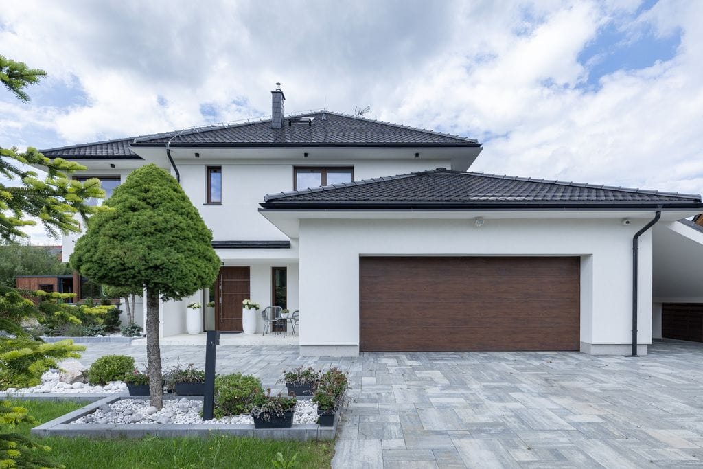 Dom 5 pokojowe na Sprzedaż