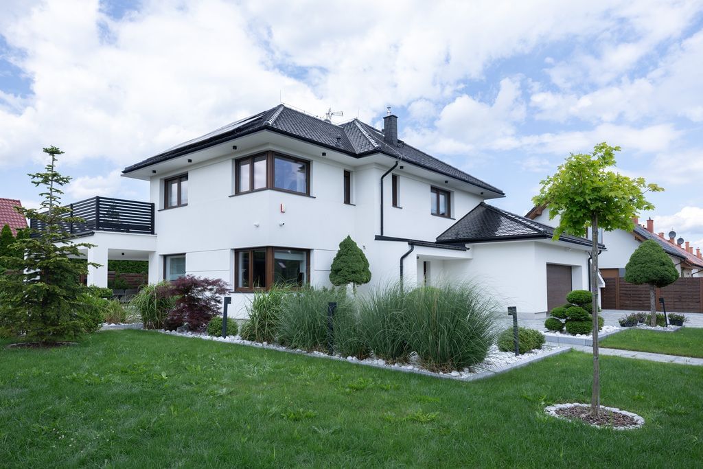 Dom 5 pokojowe na Sprzedaż