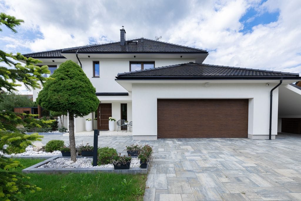 Dom 5 pokojowe na Sprzedaż