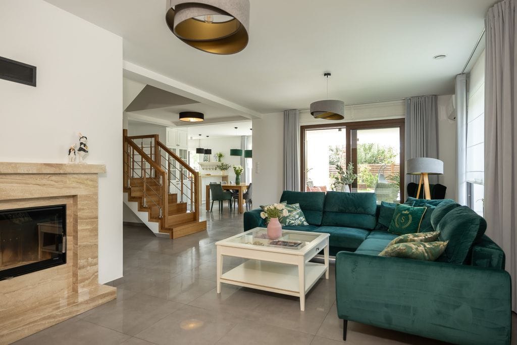 Dom 5 pokojowe na Sprzedaż