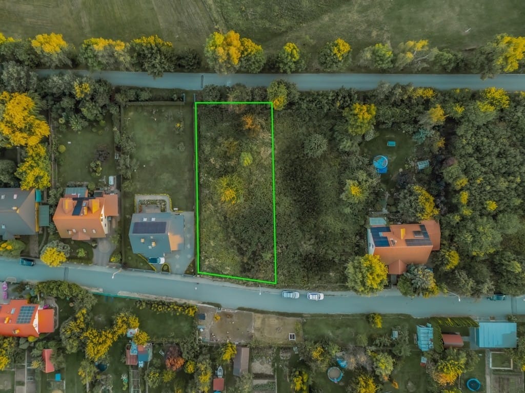 Działka  pokojowe na Sprzedaż