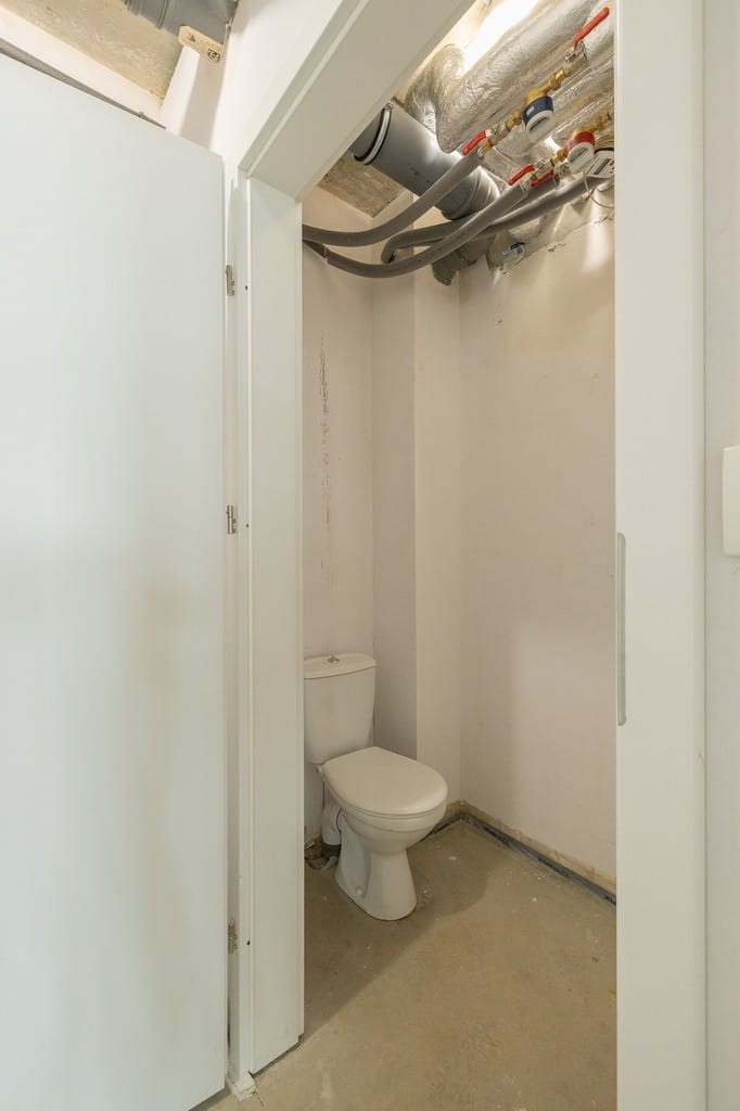 Lokal użytkowy  pokojowe na Sprzedaż