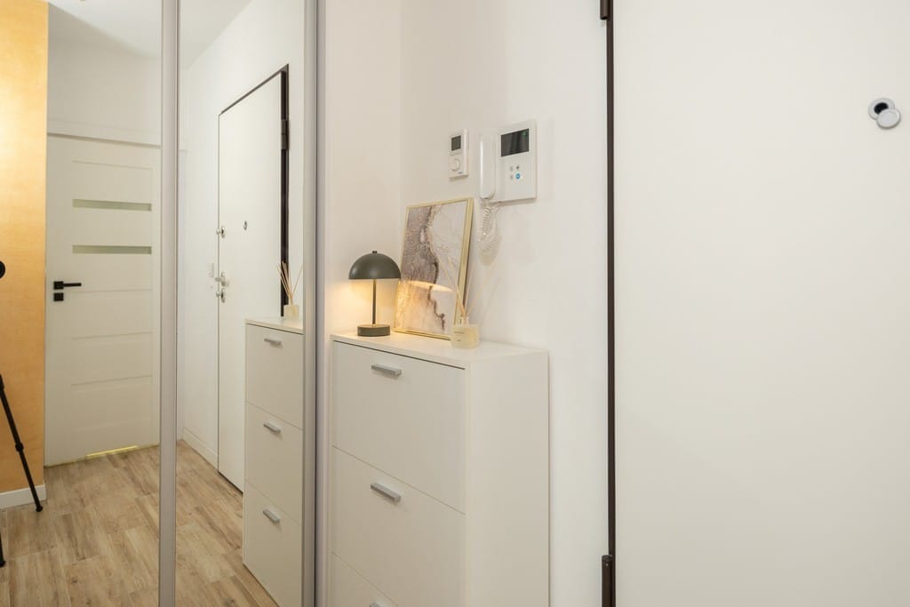 Mieszkanie 2 pokojowe na Sprzedaż