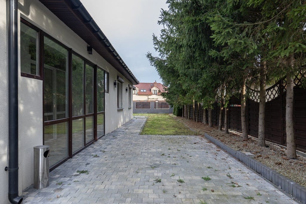 Dom 5 pokojowe na Sprzedaż