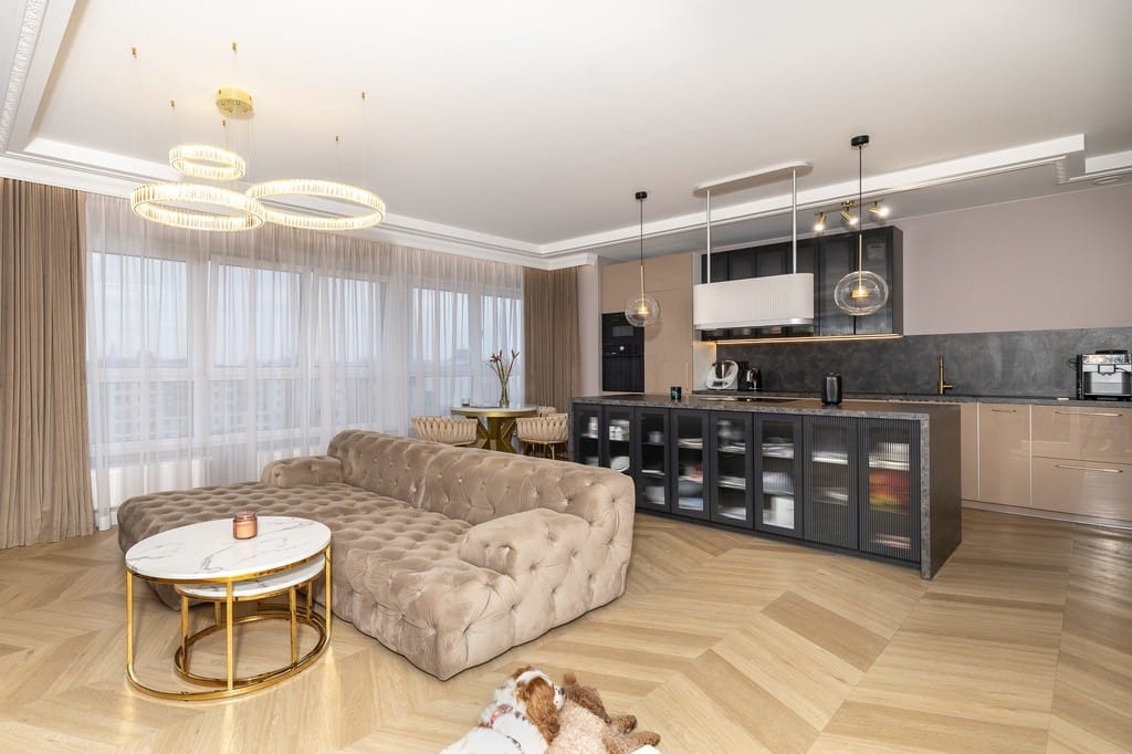 Mieszkanie 4 pokojowe na Sprzedaż