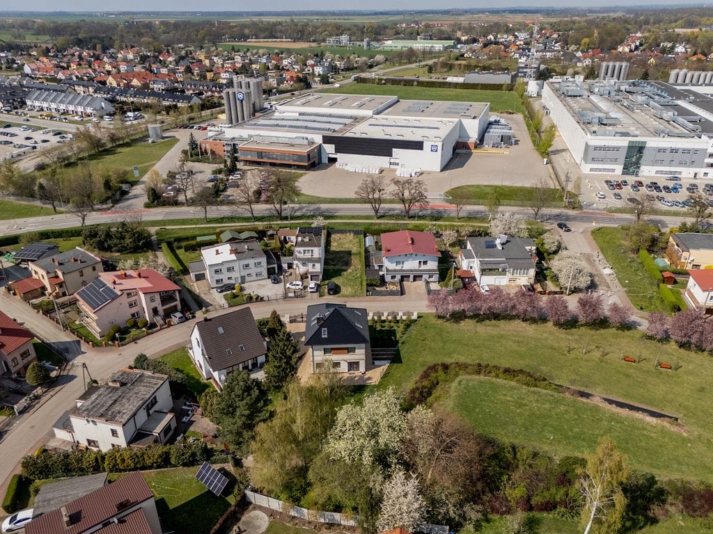 Działka  pokojowe na Sprzedaż