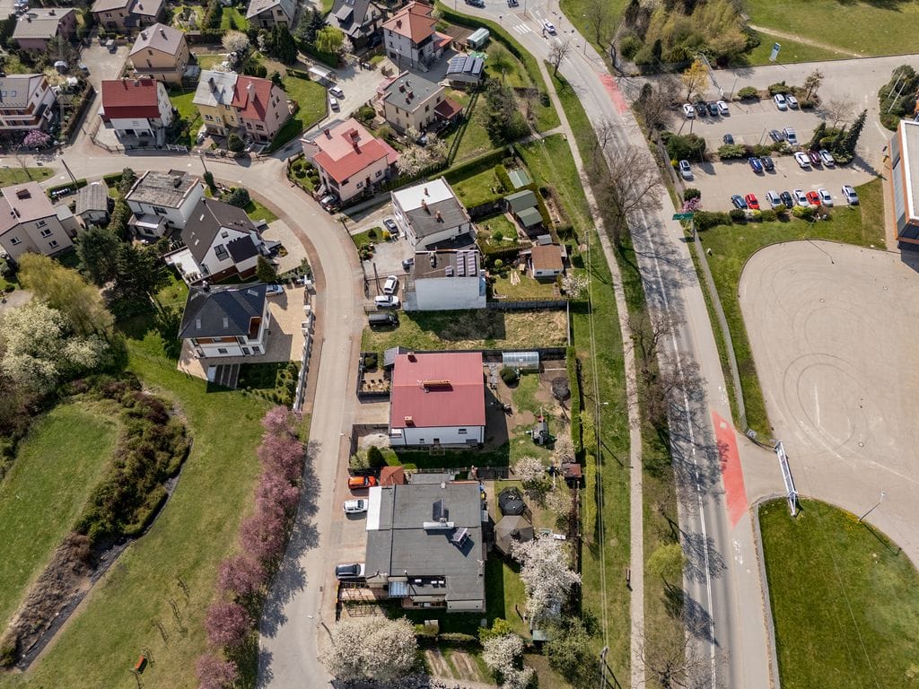 Działka  pokojowe na Sprzedaż