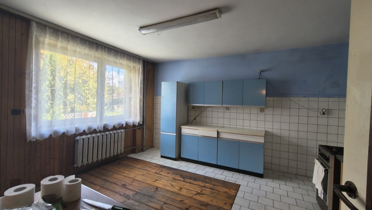 Dom 5 pokojowe na Sprzedaż