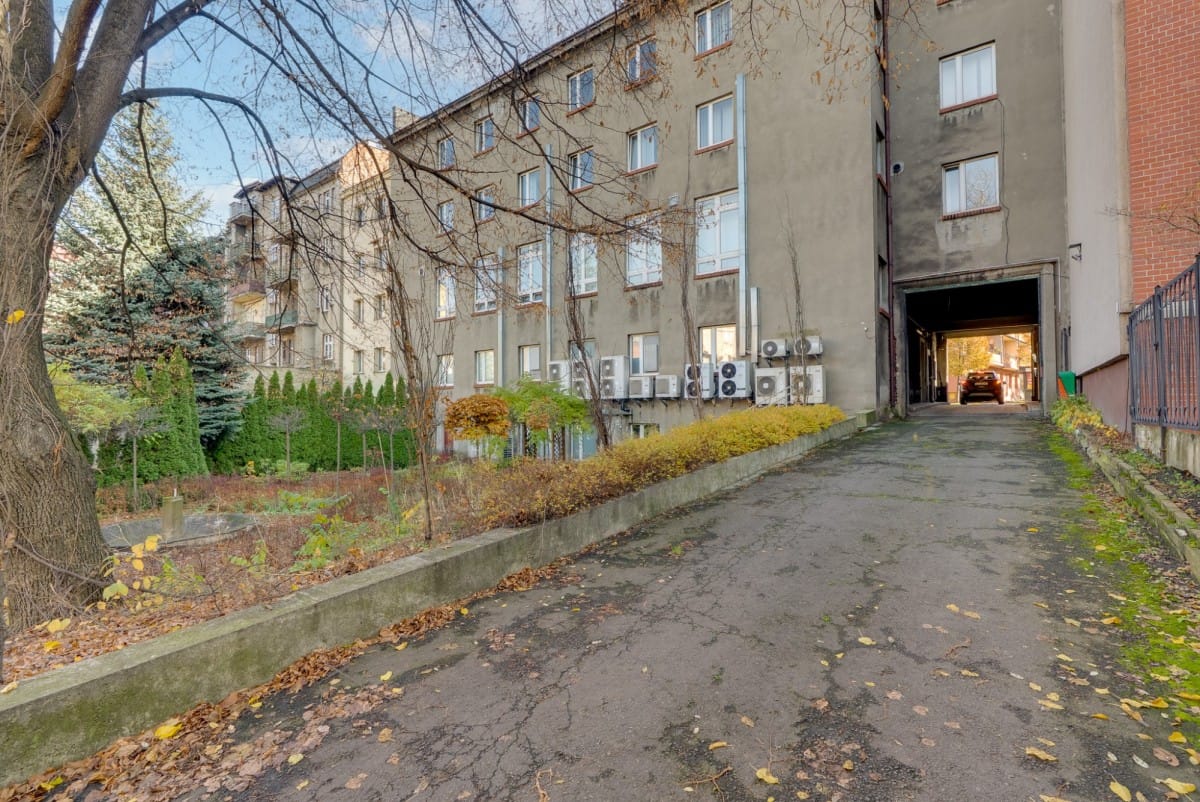 Lokal użytkowy  pokojowe na Wynajem