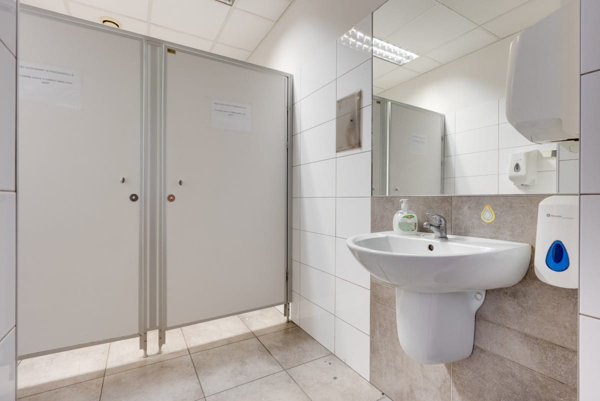 Lokal użytkowy  pokojowe na Wynajem