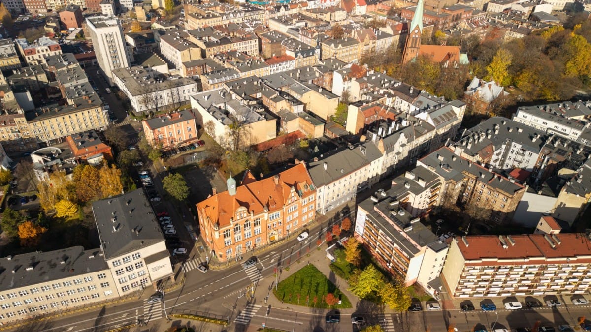 Lokal użytkowy  pokojowe na Wynajem