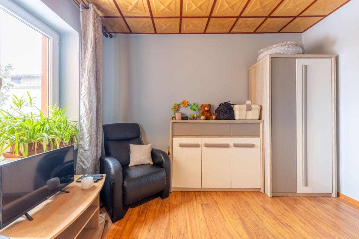 Dom 6 pokojowe na Sprzedaż