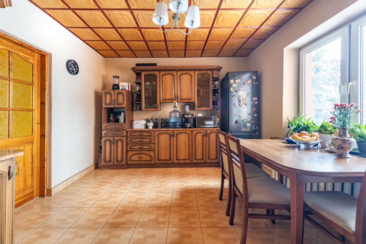 Dom 6 pokojowe na Sprzedaż