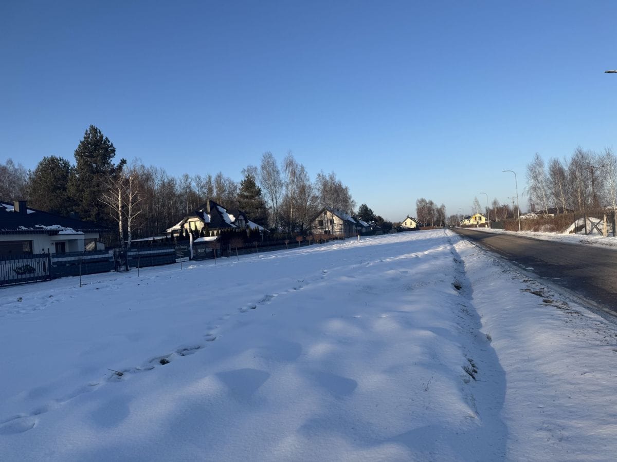 Działka  pokojowe na Sprzedaż