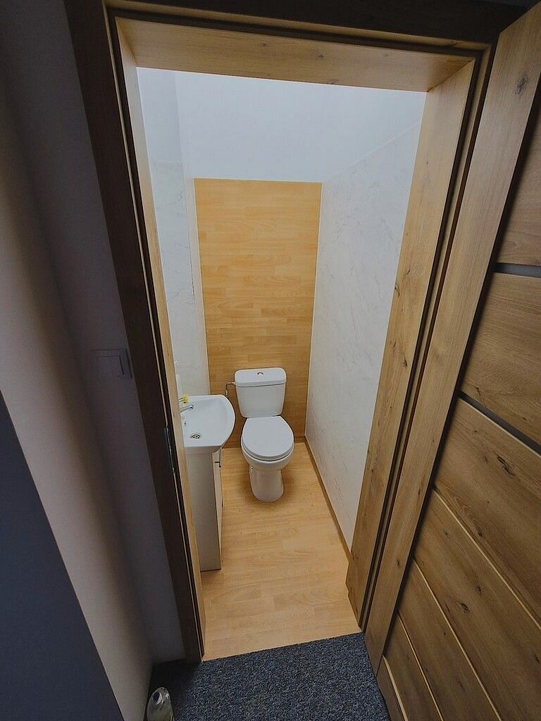 Lokal użytkowy  pokojowe na Wynajem