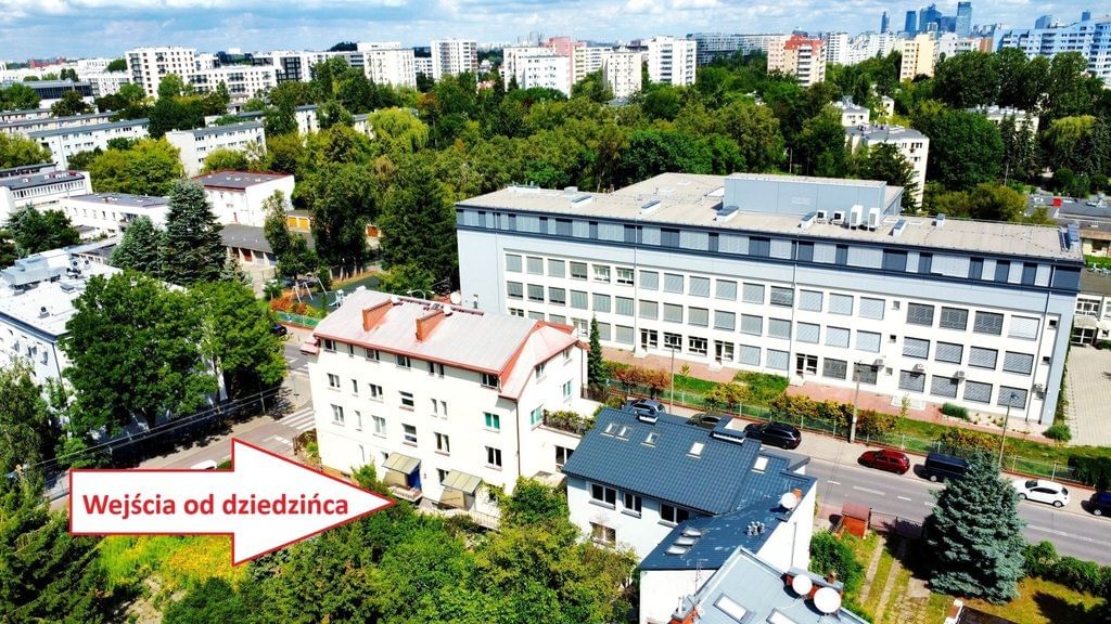 Lokal użytkowy  pokojowe na Sprzedaż