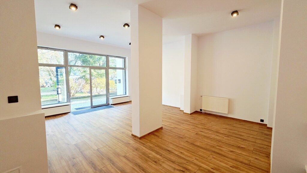 Lokal użytkowy  pokojowe na Wynajem