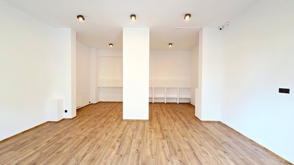 Lokal użytkowy  pokojowe na Wynajem