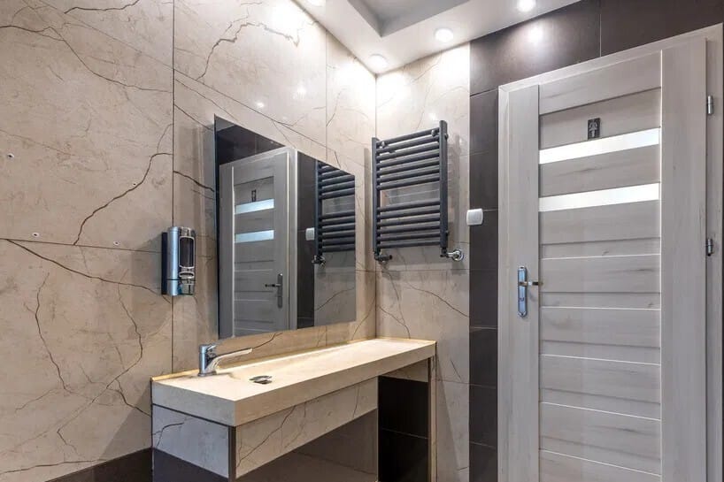 Lokal użytkowy  pokojowe na Sprzedaż