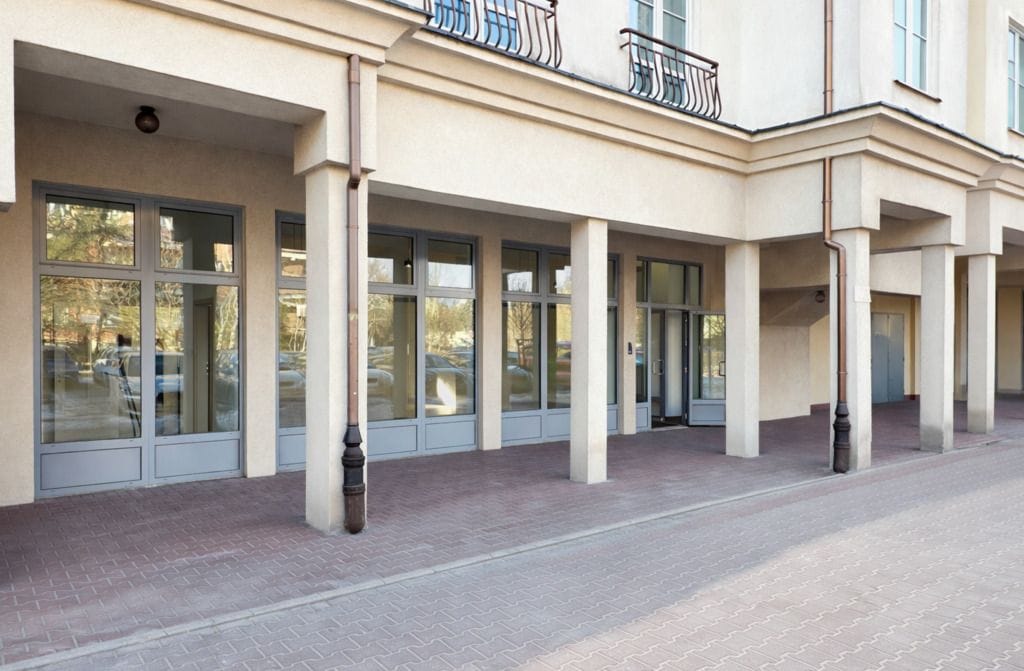 Lokal użytkowy  pokojowe na Sprzedaż