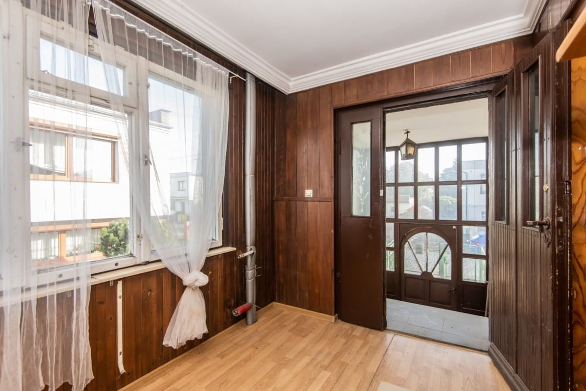 Dom 5 pokojowe na Sprzedaż