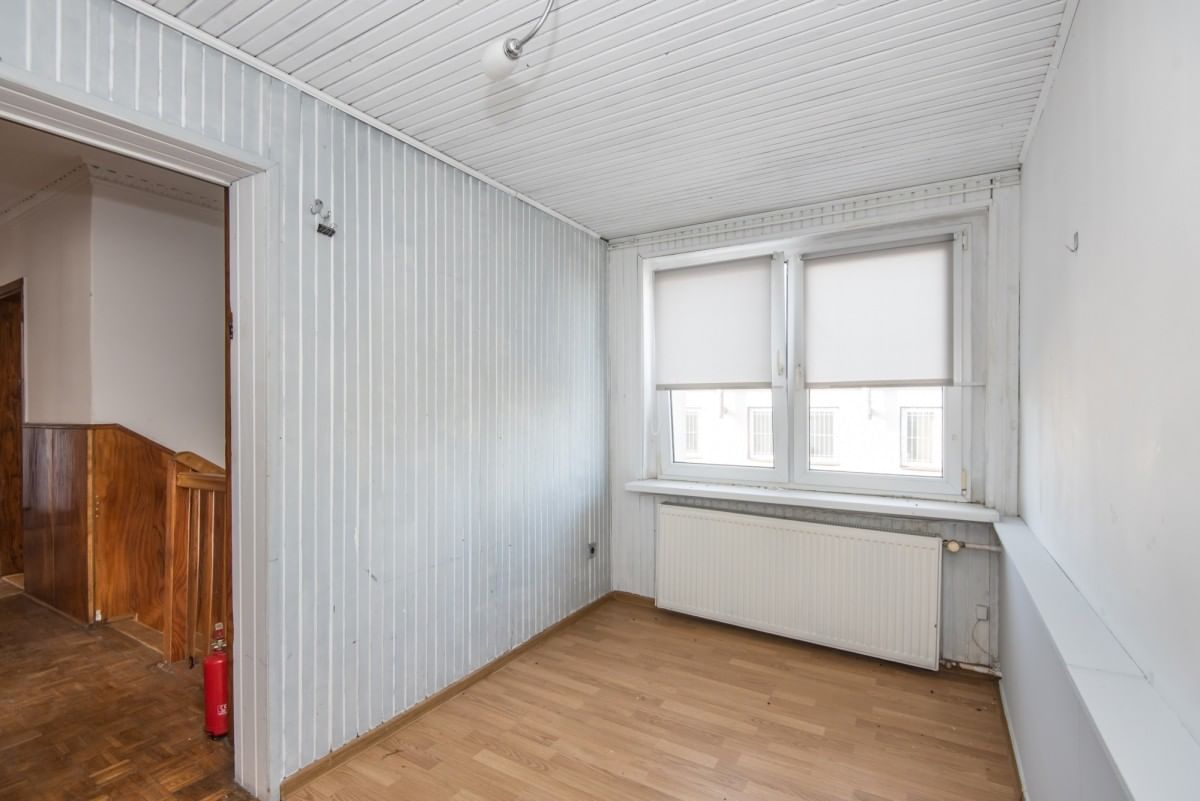 Dom 5 pokojowe na Sprzedaż