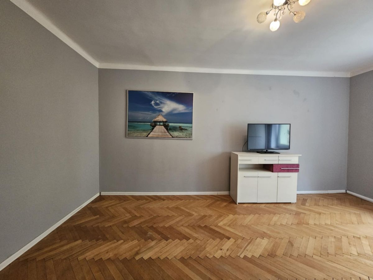 Mieszkanie na Sprzedaż 1 pokoje biuro Tur Nieruchomości Mieszkanie 1 pokojowe na Sprzedaż