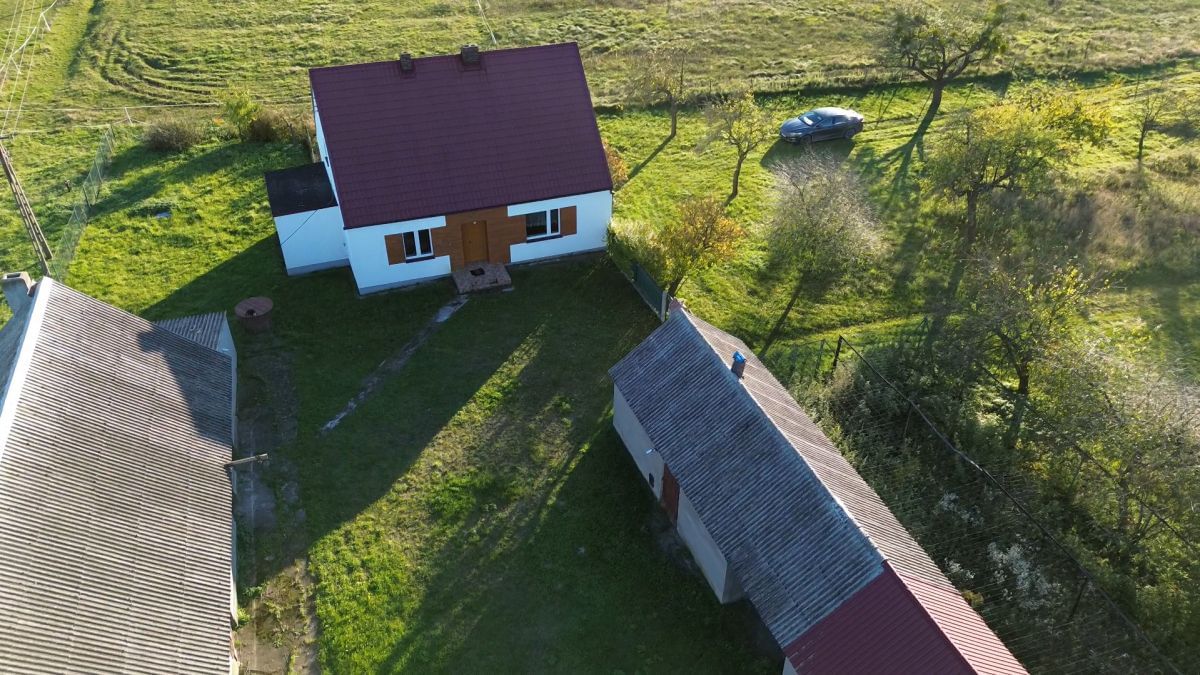 Dom 3 pokojowe na Sprzedaż