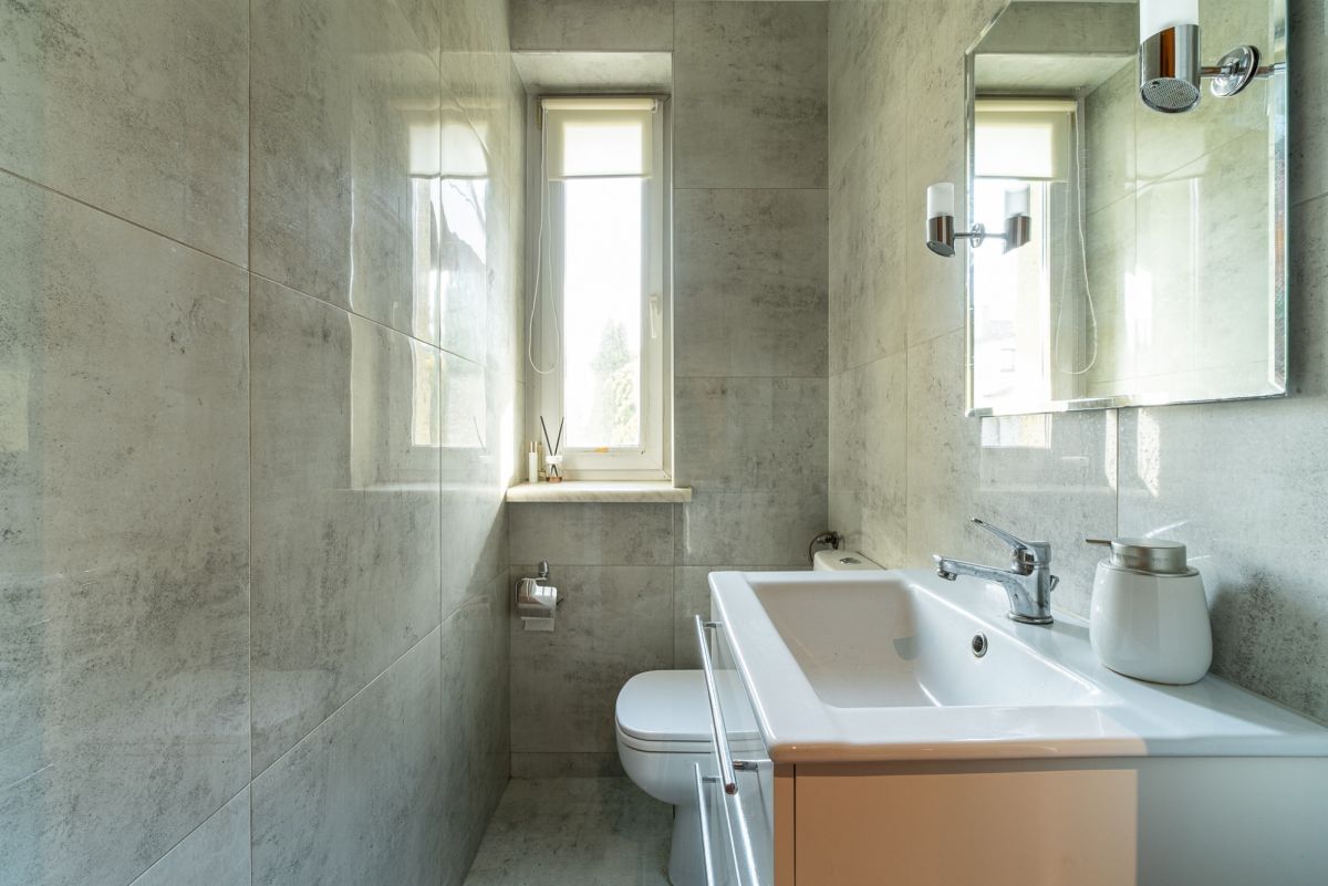 Dom 6 pokojowe na Sprzedaż